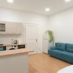 Ruyi -csaladi Haz Πανσιόν 4*