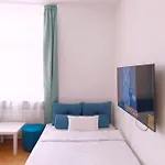 Ruyi -csaladi Haz