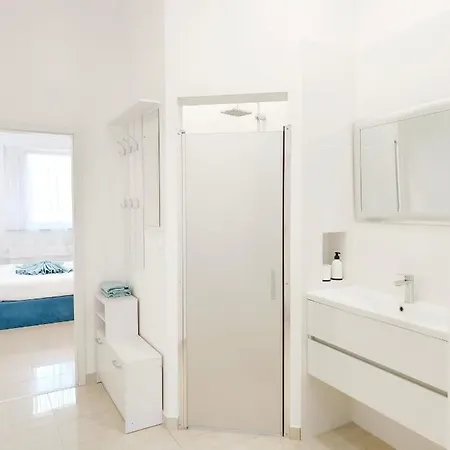 Pensionat Ruyi -csaladi Haz Sopron