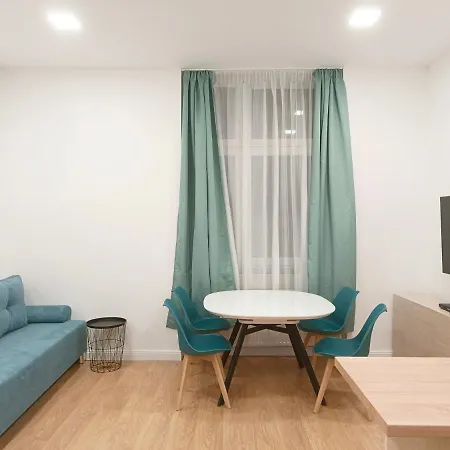 Ruyi -csaladi Haz 3* Sopron