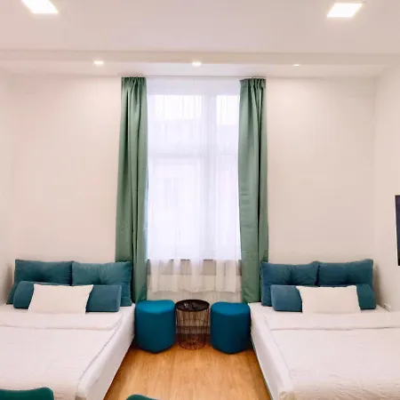 Pensionat Ruyi -csaladi Haz Sopron