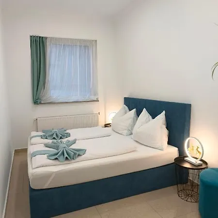 Ruyi Guest house *